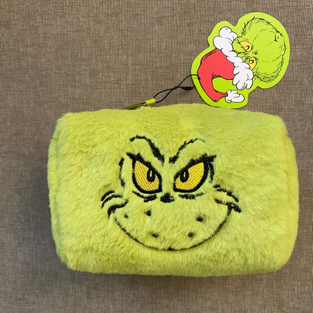 Dr. Seuss The Grinch Fuzzy Cosmetic Bag - Primark Exclusive!!!